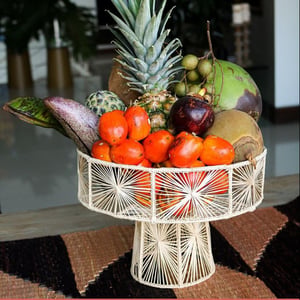 Starburst Handwoven Iraca Fruit Stand - Natural Palm with Color Accents / Dark Green