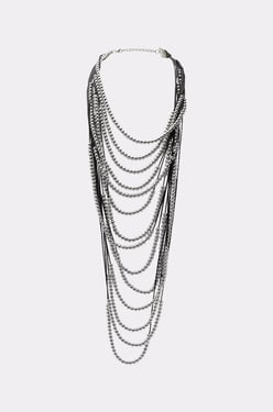 AKIRA Wanna Love Necklace | Black