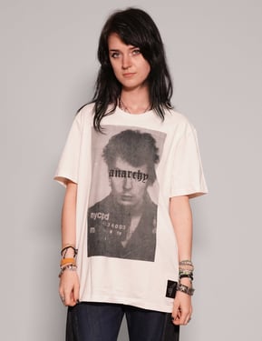 Anarchy' T-Shirt in Ecru