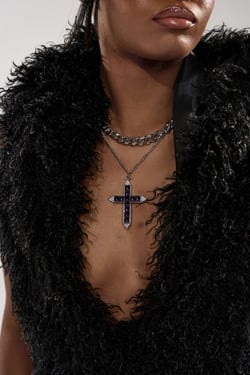 AKIRA Kim Necklace