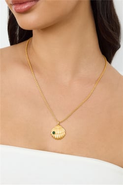 18k Gold Plated Shell Dance Necklace Gold