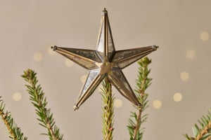 nkuku Bakara Star Tree Topper | Christmas Decorations | Antique Brass | 19 x 19 x 8 cm