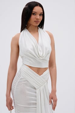 AKIRA All Of The Glamour Slinky Halter Neck Top | White | Size XL
