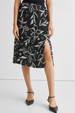 Floral Skirt with Front Slit - Floral Monochrome Magic / S