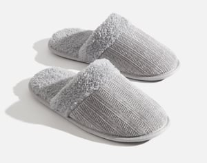 QE Home Chenille Sherpa Slippers in Grey, Small