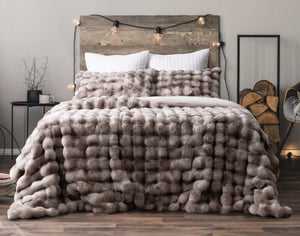 QE Home Bubble Faux Fur Comforter Set in Marled, Ombre, Beige, Queen