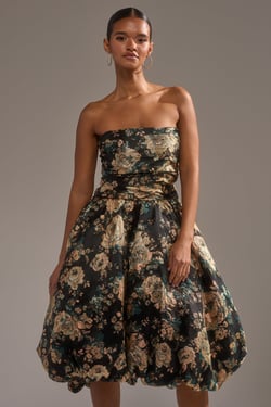 AKIRA Dressed To Impress Brocade Midi Dress | Black | Size 1X