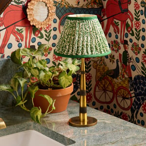 Dennis rechargeable table lamp in brass and bronze