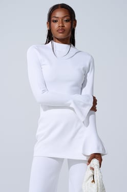 AKIRA Get Cozy With Me Oversized Sweater | White | Size Large
