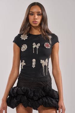 AKIRA Ornamental Rhinestone T-Shirt | Black | Size 1X