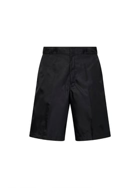 PRADA ABBIGLIAMENTO | Black Re-Nylon Bermuda shorts | Man | 48