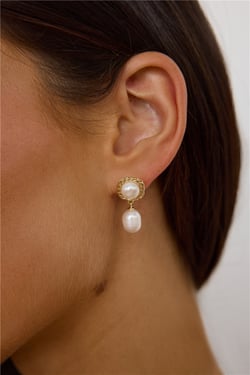 Money Honey Earrings Gold