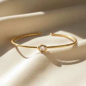18ct Gold Plated White Topaz April Birthstone Bangle