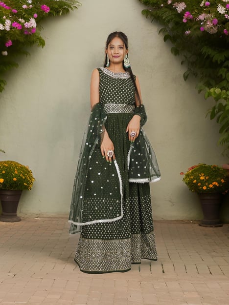 Gown with Stone & Kundan Work by Shreekama