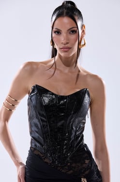 AKIRA Vampy Faux Leather Corset Top | Black | Size 1X