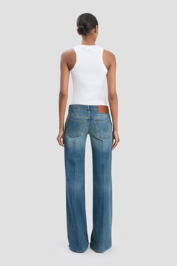 Victoria Beckham Gigi Jean In Mid Blue - 32 - Womens