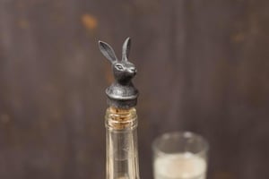 nkuku Hare Bottle Stopper | Kitchen & Dining Accessories | One Size | Antique Iron