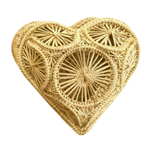 Big Heart Woven Trinket Box - Natural