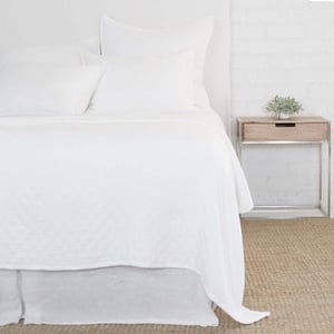Ojai Cotton Twin Matelasse   White