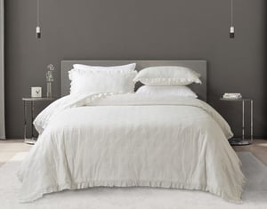 QE Home Alessia White Quilt Set, King