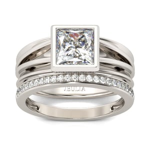 Jeulia Split Shank Princess Cut Sterling Silver Ring Set