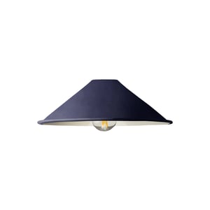 Smaller Cookie shade in black iris with stone interior