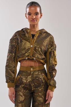 AKIRA You Know It Baby Crop Button Down Top | Size 1X