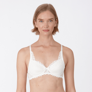 Little Women Victoria High Apex Non-Wired Medium Removable Padded Bra