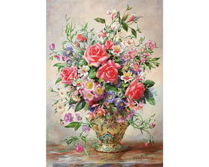 Homage to Her Majesty The Queen Mother_R