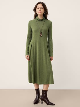 Wool Sculpted Pleats Turtleneck Maxi Dress BRIAR - Olive / XXL