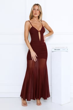 Chiciest Energy Maxi Dress Burgundy
