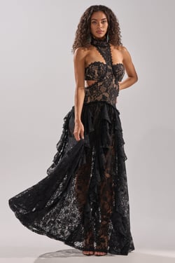 AKIRA Kyla Lace Maxi Dress | Black | Size Medium