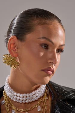AKIRA Edgy Vibe Earrings