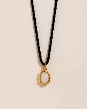 October Ovalado Pendant