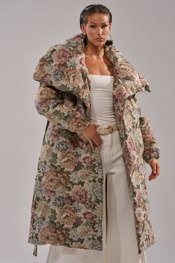 AKIRA I'm Outside Tapestry Puffer | Brown | Size Large/XL