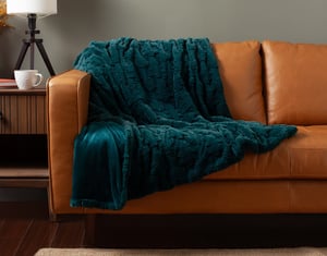 QE Home Sparkle Etched Throw in Tealwood Tidings, Seasonal, Blue