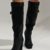 AKIRA Azalea Wang Allonas Knee High Chunky Boot | Black | Size 7