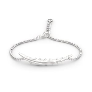Jeulia "Staff of Thorns" Sterling Silver Bracelet (195mm)