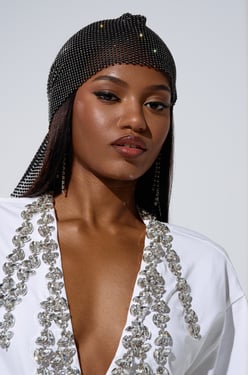 AKIRA Only The Elite Rhinestone Net Durag | Black