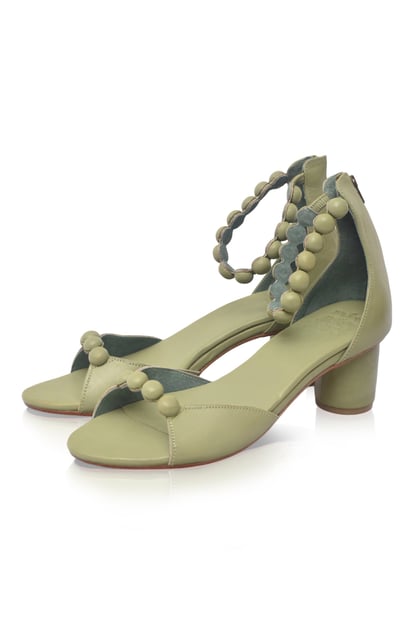 Candy M Round Heel Sandals (*Sz. 10)