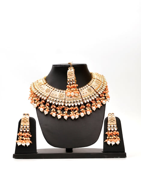 Peach Meenakari Kundan & Pearl Necklace Set with Earrings & Mang Tikka
