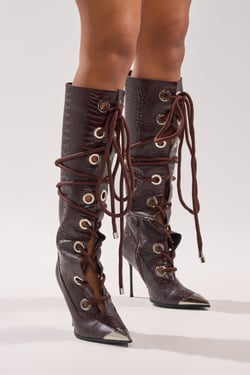 AKIRA Gold Pantoum Chocolate Croc Stiletto Boot | Black | Size 11