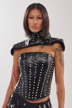 AKIRA Dont Hug Me Faux Leather Corset Top | Black | Size 1X