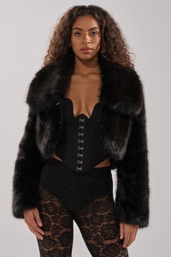 AKIRA Cadence Faux Fur | Black | Size 2X