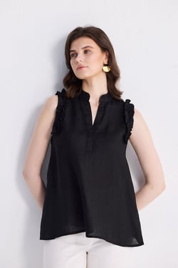 Sleeveless Hemp Top with Ruffles in Black - Black / L