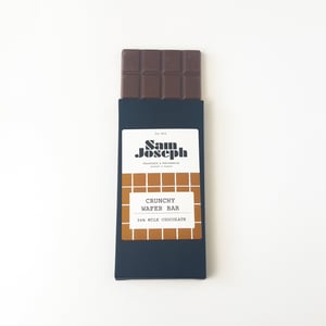 Crunchy milk chocolate bar