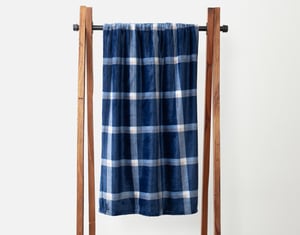 QE Home Plaid Fleece Throw in Navywood, Geometric, Blue