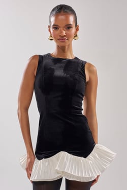 AKIRA Swan Velvet Mini Dress | Black | Size XL