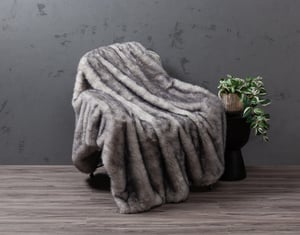 QE Home Tip Dyed Faux Fur Throw in Mink Grey