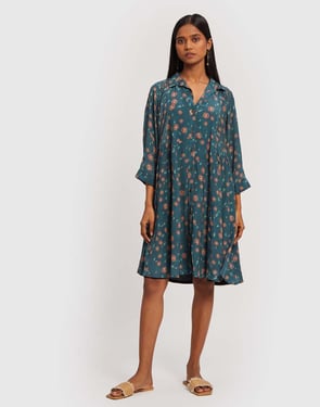 Flowey Shirt Dress in Dark Green - Dark Green / 2XL